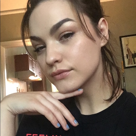 🌹MEET THE POSHER🌹 - Picture 1 of 1